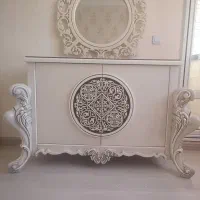 کنسول و آینه