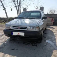 پراید مدل ۸۲