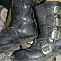 پوتین کوهنوردی اسپانیایی سالمه سالم|کیف، کفش، کمربند|پردیس, فاز ۸|دیوار