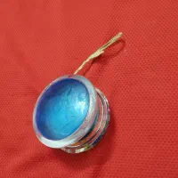 توپ بادی لاستیکی و یویو بازی نخی معمولی چراغ دار