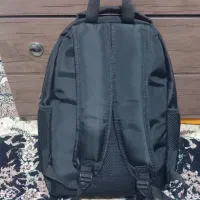 کوله پشتی .|کیف، کفش، کمربند|رشت, پاستوریزه|دیوار