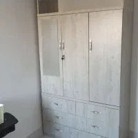 کمدلباسی