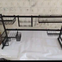آبچکان پشت پنجره