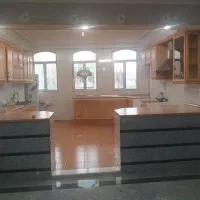 ویلایی/سه طبقه/دو بر/  بر بلوار عابدی