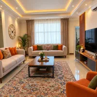 ۷۹ متر ، پارکینگ دار ، بسیار خوش نقشه، همکف