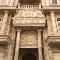 وکیل-اباد-هنرستان-170متر-نوساز-تک-واحدی