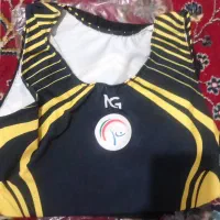 لباس ژیمناستیک