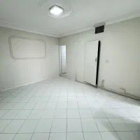 فروشی ۴۴ متر بسیار تمیز