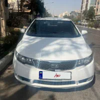 سراتو اپشنال ۲۰۰۰ مدل ۹۶|خودرو سواری و وانت|مشهد, وکیل‌آباد|دیوار