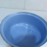 سرویس ۸ پارچه لعابی قدیمی ترکیه ای با درب پیرکس