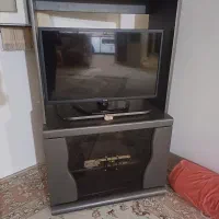 ال ای دی ۳۲ اینج ال جی سالم سالم در حد نو