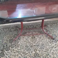 میز سالم بدون خط و خش