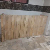 تخت چوبی سنتی حیاط باغ ،