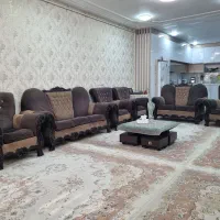 مبلمان ۹ نفره به همراه میز نهارخوری