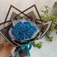 دسته گل رز هدیه ای ارزنده