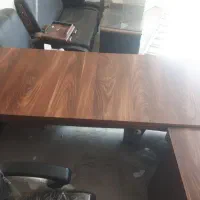 میز وصندلی مدیریتی