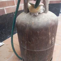 دوعددکپسول گاز .قیمت توافقی