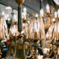 استخدام نیروی کار