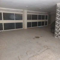 ملک-طبقه-اول-2کله-نور-باپارک-واسانسور100متر2خواب