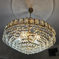 لوستر برنزی به همراه دیوار کوب