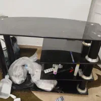 زیرتلویزیون شیشه ای