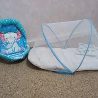 پشه بند و آغوشی