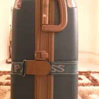 چمدان بزرگ  و جادار