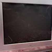 تلویزیون رنگی قدیمی