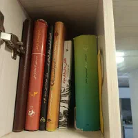 تعدادی کتاب|کتاب و مجله ادبی|کاشمر, |دیوار