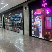 اجاره-و-فروش-مغازه-41-متری-در-اصفهان-مال