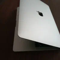 مک بوک پرو ۲۰۱۸
