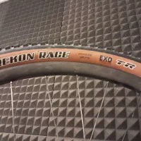 لاستیک دوچرخه ۲۹ مکسس تیوپلس