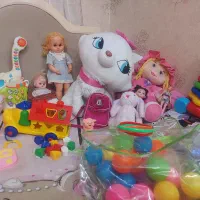 اسباب بازی ها عروسک ها همه باهم