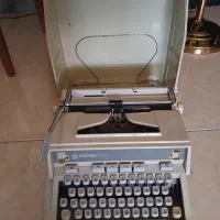 دستگاه تایپ عتیقه کیبورد فارسی مارک هرمس