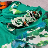 لباس زنانه و شال مجلسی نو و در حد نو سایز ۴۴ و ۴۶