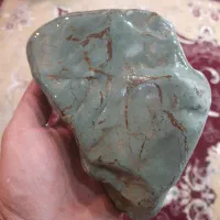 سنگ نگین آبی رنگ کمیاب وقیمتی|جواهرات|بروجرد, |دیوار