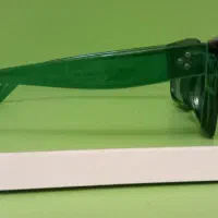 عینک آفتابی زنانه|زیورآلات و اکسسوری|میانه, |دیوار