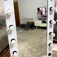 آینه قدی پایه دار