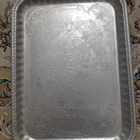 سینی رویی روهی وزن ۲۳۰ گرم قدیمی قیمت ۵۰۰ تومن