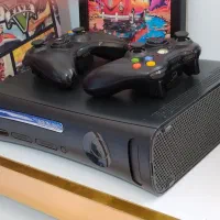 ایکس باکس Xbox 360 دو دسته اورجینال در حد|کنسول، بازی ویدئویی و آنلاین|رشت, منظریه|دیوار