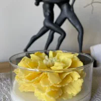 شمع گل ساخته شده با دست مناسب هدیه|صنایع دستی و سایر لوازم تزئینی|تهران, گلستان (شهرک راه آهن)|دیوار