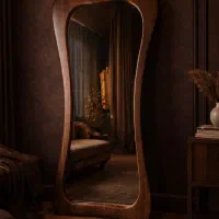 آینه.|آینه|گالیکش, |دیوار