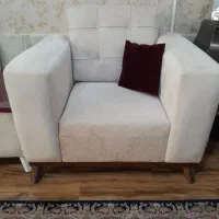 مبل ۹نفره راحتی|مبلمان خانگی و میز عسلی|شاهین‌شهر, طالقانی|دیوار