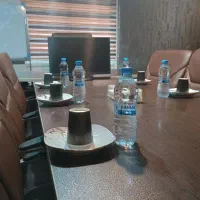 اجاره سالن جلسه و کلاس در مرکز شهر|اجارهٔ کوتاه‌مدت دفتر کار و فضای آموزشی|تهران, نجات اللهی|دیوار