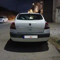 مگان ۲۰۰۰ اتومات