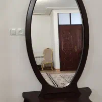 آیینه و کنسول