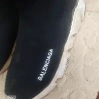 کفش|کیف، کفش، کمربند|نیشابور, عدالت|دیوار