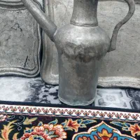 ۱ عدد آفتابه مسی ۲ عدد سینی مسی خیلی قدیمی
