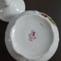 قندان گل سرخی|ظروف سرو و پذیرایی|قم, قلعه کامکار|دیوار