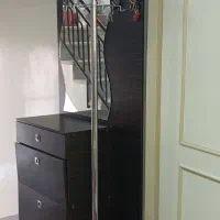 جاکفشی با آینه و چوب لباسی